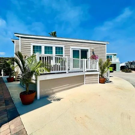 Intracoastal Breezes N1173 Vila